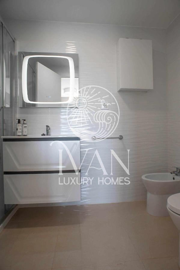 Casa Yarina - Iván Luxury Homes - 1ª Planta - Sur - 1ª Linea de Playa Oropesa del Mar Exterior foto