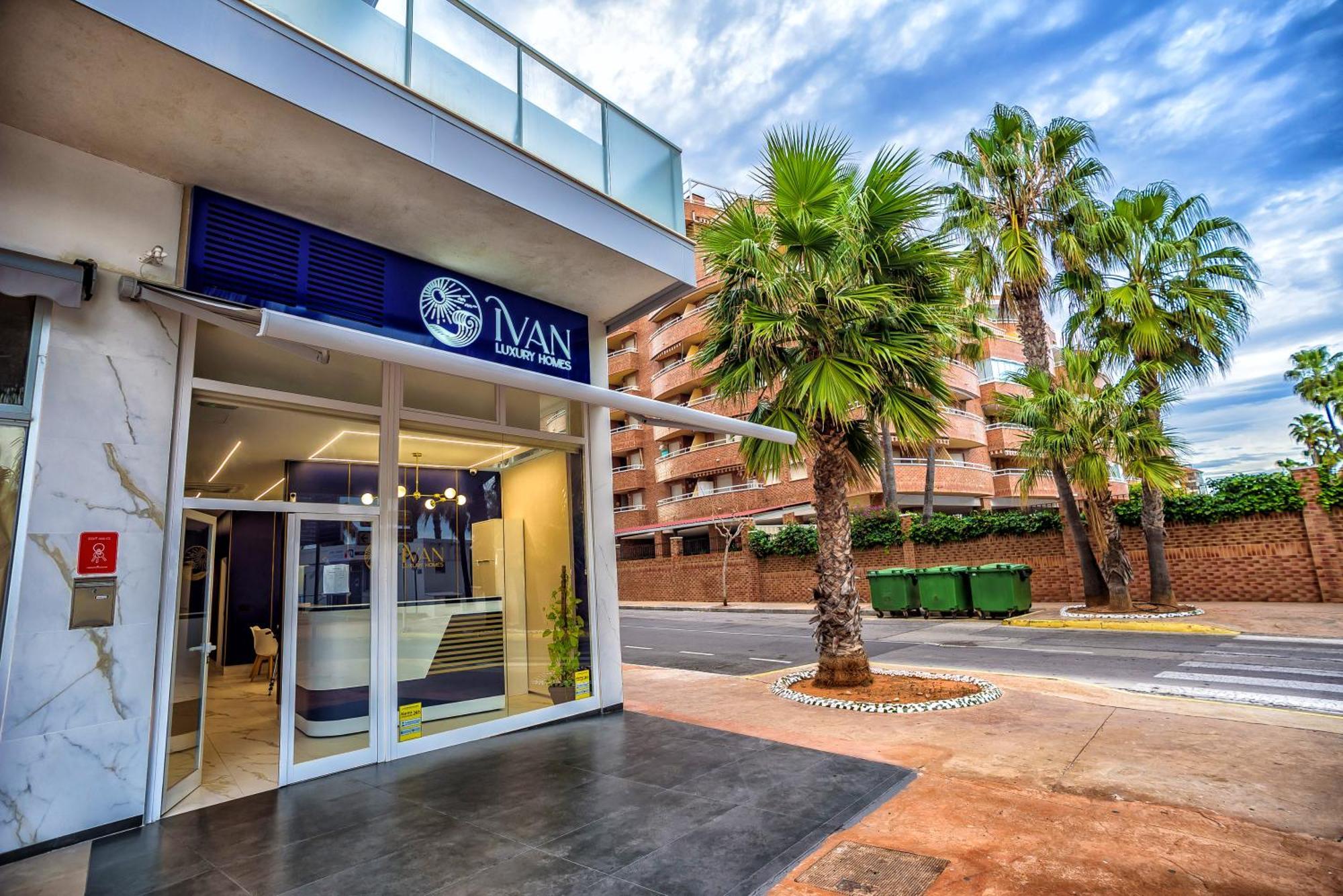 Casa Yarina - Iván Luxury Homes - 1ª Planta - Sur - 1ª Linea de Playa Oropesa del Mar Exterior foto